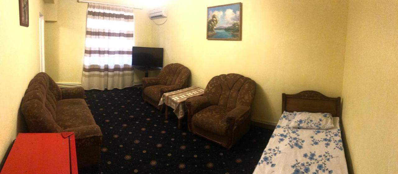 بيت شباب بيست هوتل ريبابليك سكوير يريفان المظهر الخارجي الصورة