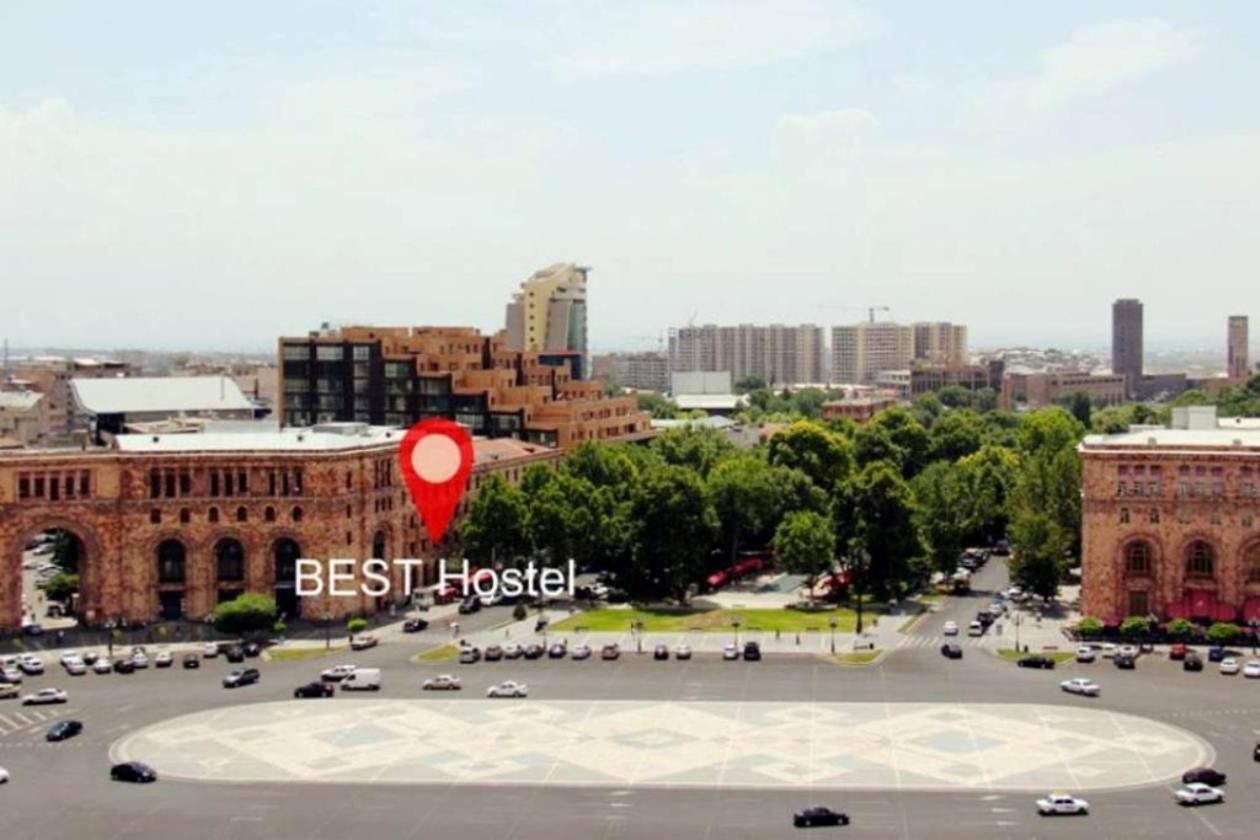 بيت شباب بيست هوتل ريبابليك سكوير يريفان المظهر الخارجي الصورة
