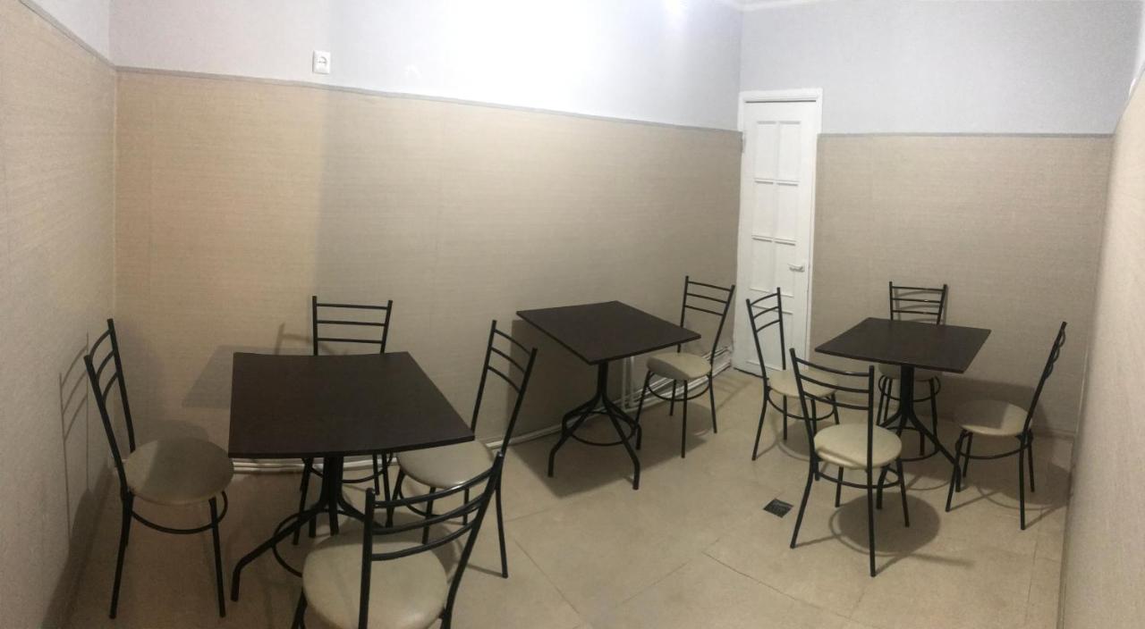 بيت شباب بيست هوتل ريبابليك سكوير يريفان المظهر الخارجي الصورة